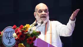 घुसखोरांच्या हकालपट्टीसाठी मास्टरप्लान, अमित शाहांनी बोलावली बैठक.