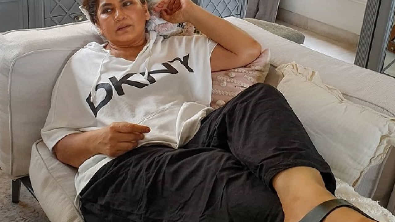 छोट्या पडद्यावरील लोकप्रिय अभिनेत्री आणि सूत्रसंचालक अर्चना पूरण सिंहने आपल्या अभिनय कारकिर्दीबाबत मोठा खुलासा केला आहे. अनेक हिट चित्रपट आणि 'द कपिल शर्मा शो'मधील लोकप्रिय उपस्थिती असूनही गेल्या अनेक वर्षांत दर्जेदार अभिनयाच्या भूमिका मिळाल्या नसल्याची खंत तिने व्यक्त केली आहे.