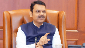 इकडे धर्मेद्र प्रधानांचा राजीनामा तिकडे मुख्यमंत्री फडणवीस थेट दिल्लील-1719161