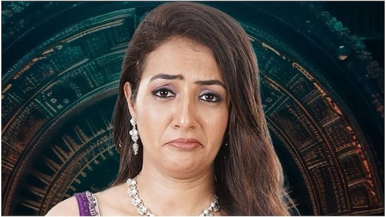 नुकताच चंद्रिकाने एका पॉडकास्टमध्ये हजेरी लावली. त्यावेळी ती म्हणाली, लोक आजही तिला तोच जुना व्हिडीओ पाठवतात आणि आपत्तिजनक मेसेज करतात. तिच्या मते, अनेक लोक तिला मेसेज करून विचारतात, “तू झोपायला तयार आहेस, तर सांग किती घेशील?” चंद्रिकाने हात जोडून लोकांना विनंती केली की, तिच्या बोलण्याचा चुकीचा अर्थ काढू नये.