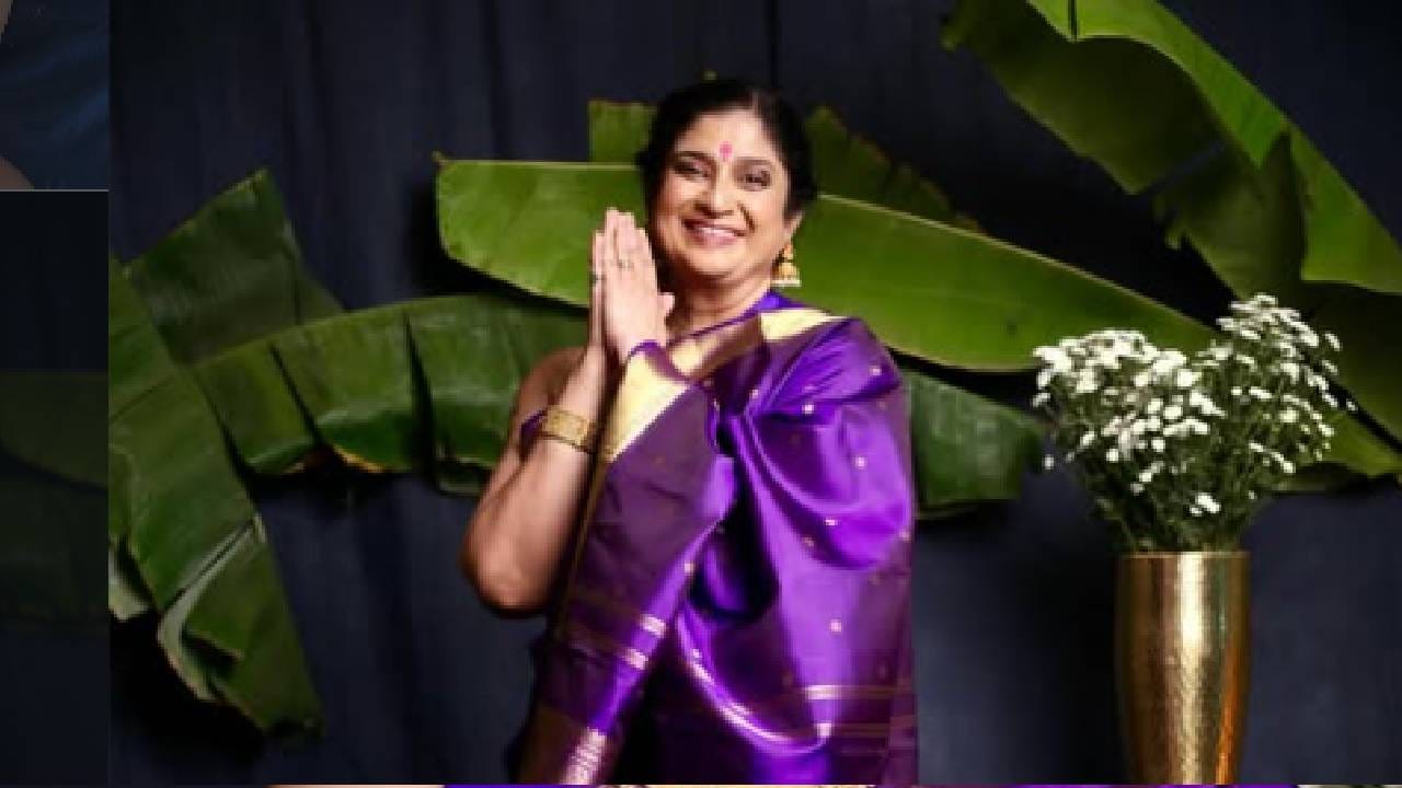 चिन्मयी सुमित यांनी एक अभिनेत्री म्हणून कंगना रणौतच्या कामाचा आदर करत असल्याचे म्हटले. "हे मी अत्यंत मनापासून सांगत आहे की, त्या उत्तम अभिनेत्री आहेत. 'क्वीन'मध्ये त्या मला खूप आवडल्या होत्या. आणि आता त्यांनी ही जी भूमिका करायला घेतली आहे, त्यातसुद्धा त्या आपले शंभर टक्के देत आहेत. त्यामुळे त्यांच्या पक्षाचे जे काही सुरू आहे की, सतत काहीतरी निरर्थक आणि बेसलेस गोष्टी बोलत राहायच्या तर ते त्या करत आहेत" असे त्या म्हणाल्या.