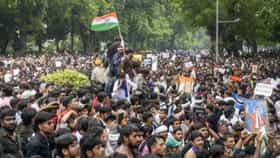24 तासात सरकारकडून 4 मोठे प्रस्ताव, कोणत्याही क्षणी सरकार चर्चेसाठी...