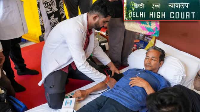 सोनम वांगचुक यांची प्रकृती खालावली, दिल्ली हायकोर्टाची केंद्रासह दिल्ली सरकारला नोटीस, मोठी अपडेट काय?