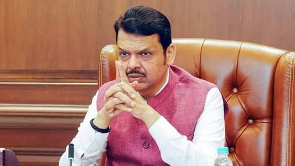 सर्वात मोठी बातमी, धर्मेंद्र प्रधान यांचा राजीनामा, देवेंद्र फडणवीस तातडीने दिल्लीला रवाना, घडामोडींना वेग