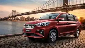 Innova आणि Carens ला मागे टाकत 'या' कारने मारली बाजी.