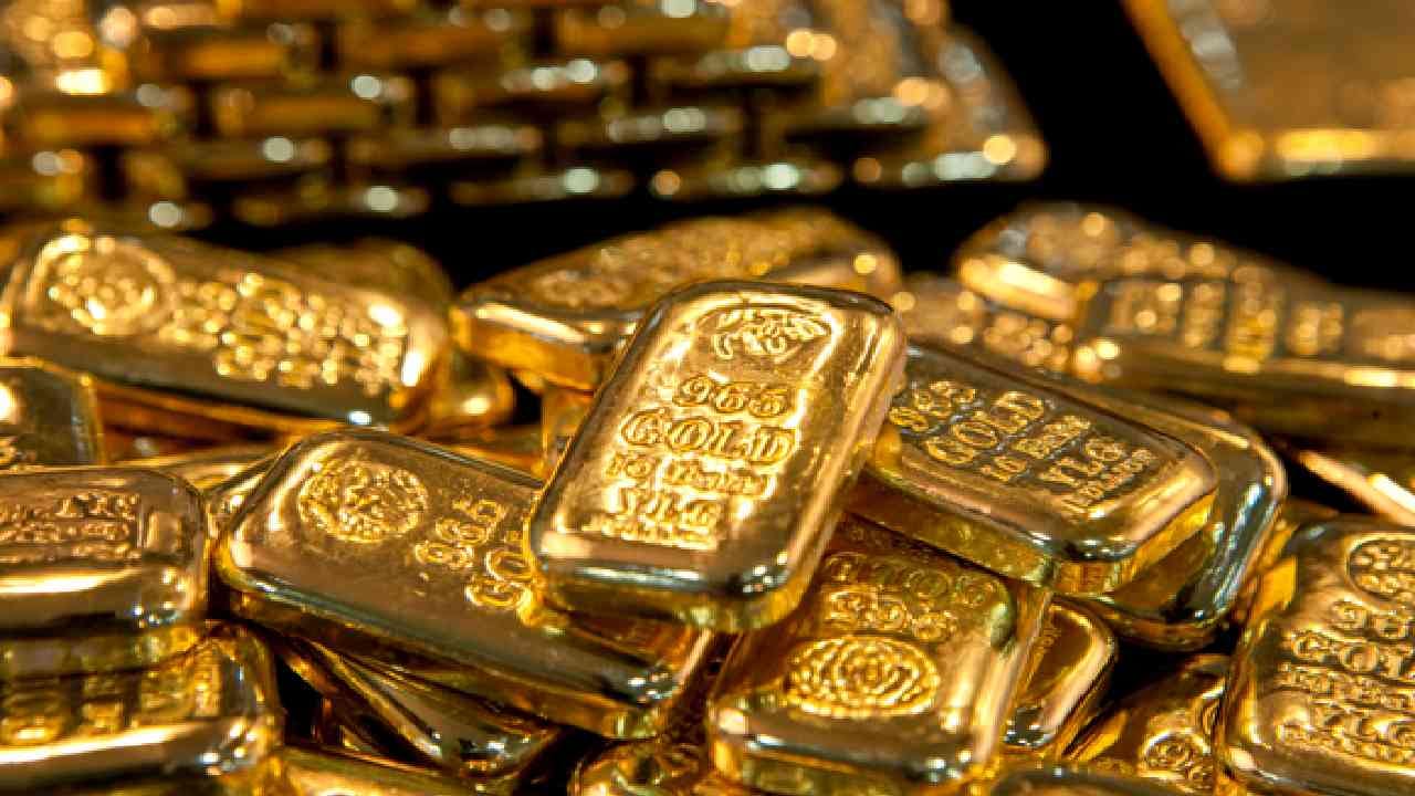 समुद्राच्या पुष्ठभागावर ज्वालामुखी असलेल्या क्षेत्रात सोन्याचं हे भंडार मिळालं आहे. हायड्रोथर्मल क्षेत्रात सोन्याचा हा शोध लागला आहे. समु्द्राच्या खाली हायड्रोथर्मल वेंट्सच्या आसपास सोनं मिळाल्याचं वैज्ञानिकांना फार आधीपासून माहित आहे. पण आता समजलय की हे सोनं आधीच्या सर्व रेकॉर्डसपेक्षा जास्त आहे. हे महागडं सोनं दिसणाऱ्या तुकड्यांच्या स्वरुपात नाही. एकदम सामान्य वाटणाऱ्या खनिजांच्या आत आहे.  getty images