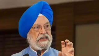 Ethanol In Petrol : पेट्रोलमध्ये इथेनॉल मिसळल्यामुळे कारचा मायलेज कमी होतो का, देशाच्या पेट्रोलियम मंत्र्यांनी दिलं असं उत्तर