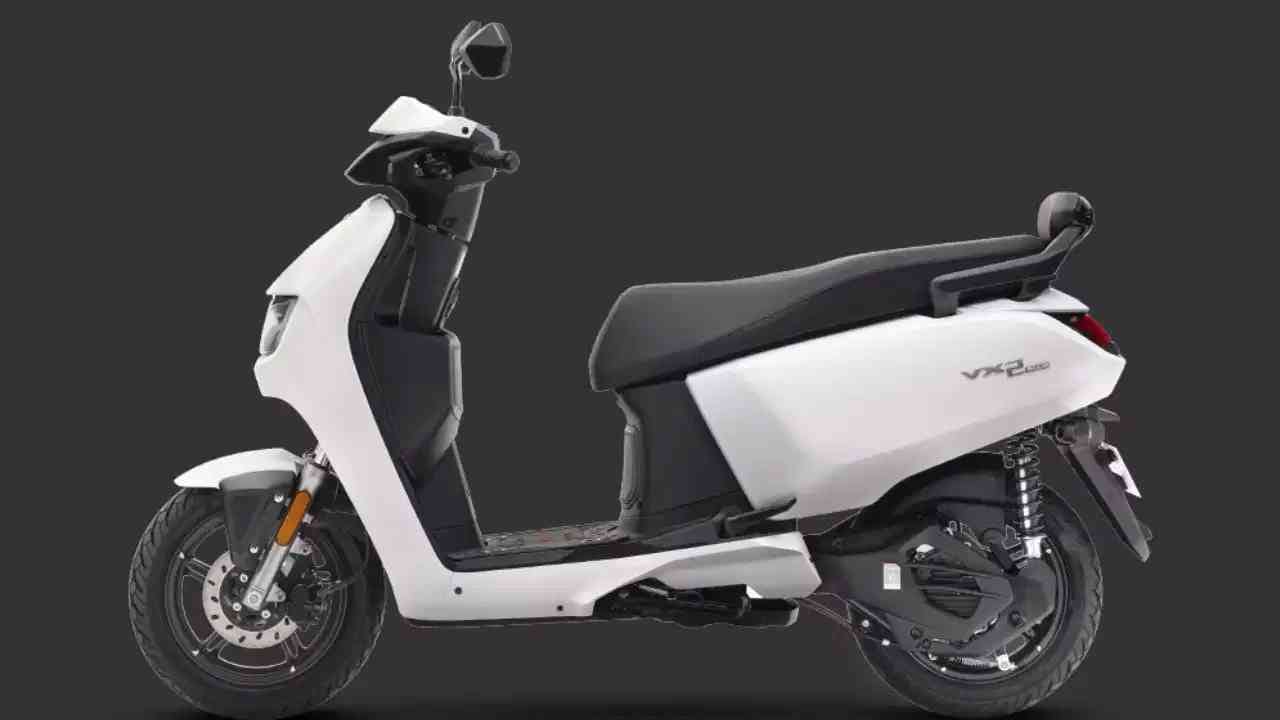 Hero Vida VX2 Plus लॉन्च, 187 किमी रेंज आणि स्मार्ट फीचर्ससह बाजारात धुमाकूळ Hero Vida VX2 Plus लॉन्च, 187 किमी रेंज आणि स्मार्ट फीचर्ससह बाजारात धुमाकूळ