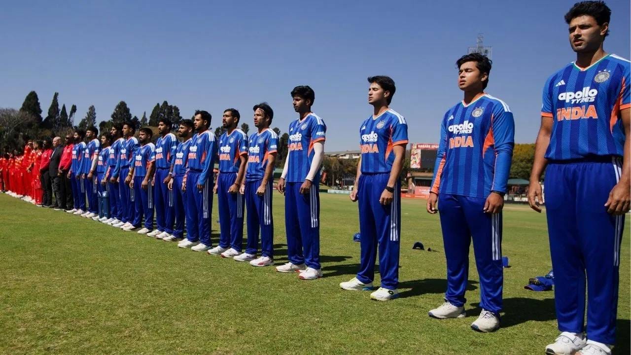 झिम्बाब्वेविरुद्धच्या टी20 मालिकेपूर्वी भारत आणि इंग्लंड हे दोन्ही संघ 268 या गुणांकनासह एकत्र होते. मात्र भारताने दुसरा टी20 सामना जिंकताच इंग्लंडच्या पुढे निघून जाईल. इंग्लंडला मागे टाकत पुन्हा एकदा अव्वल स्थान गाठेल. (PHOTO CREDIT- PTI)