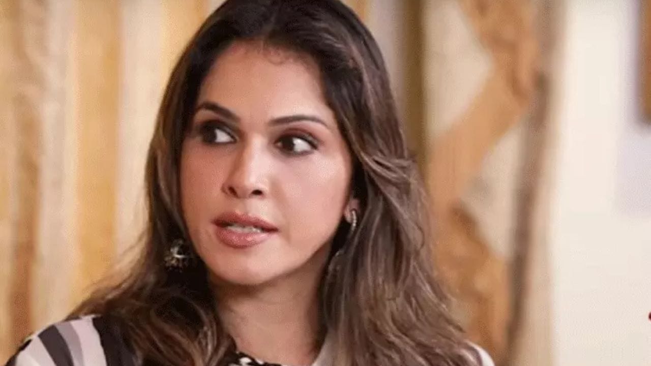 हिरोचे वय हा अनुभव, तर हिरोईनचे वय समस्या का ? अभिनेत्री इशा कोप्पिकरचा सवाल हिरोचे वय हा अनुभव, तर हिरोईनचे वय समस्या का ? अभिनेत्री इशा कोप्पिकरचा सवाल