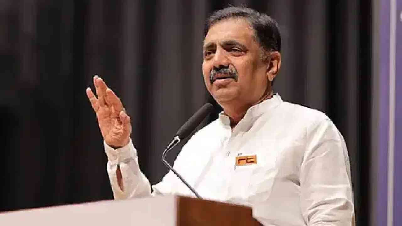 Jayant Patil : सारखं भाजपसोबत जाणार का? अर्थमंत्री होणार का? या प्रश्नांवर जयंत पाटलांनी मोजक्या शब्दात विषयच संपवून टाकला Jayant Patil : सारखं भाजपसोबत जाणार का? अर्थमंत्री होणार का? या प्रश्नांवर जयंत पाटलांनी मोजक्या शब्दात विषयच संपवून टाकला