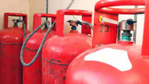 LPG ग्राहकांसाठी मोठी अपडेट! हा मॅसेज दाखवल्याशिवाय घरपोच नाही मिळणार सिलेंडर