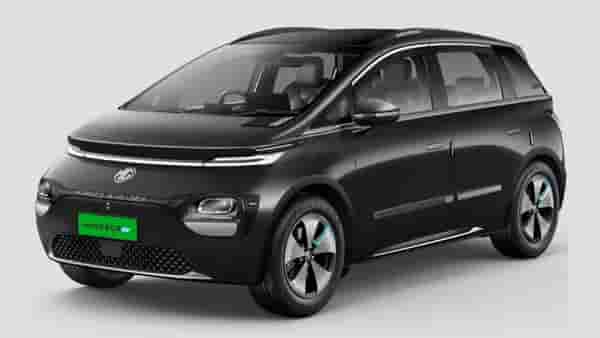 MG Windsor EV च्या किमतीत मोठा बदल! काही मॉडेल्स महागले, तर काहींच्या किंमती घटल्या...
