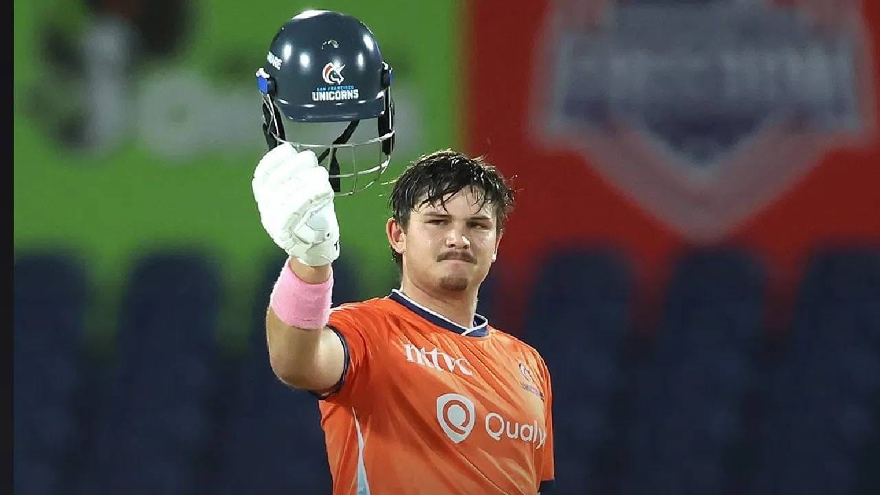 मेजर लीग क्रिकेट स्पर्धेच्या 23व्या सामन्यात एक नवीन विश्वविक्रम नोंदवला गेला आहे. हा विश्वविक्रम दक्षिण अफ्रिकेच्या लुहान ड्रे प्रिटोरियस याने नोंदवला आहे. कमी धावांचा पाठलाग करताना त्याने शतक ठोकलं. (PC: MLC)