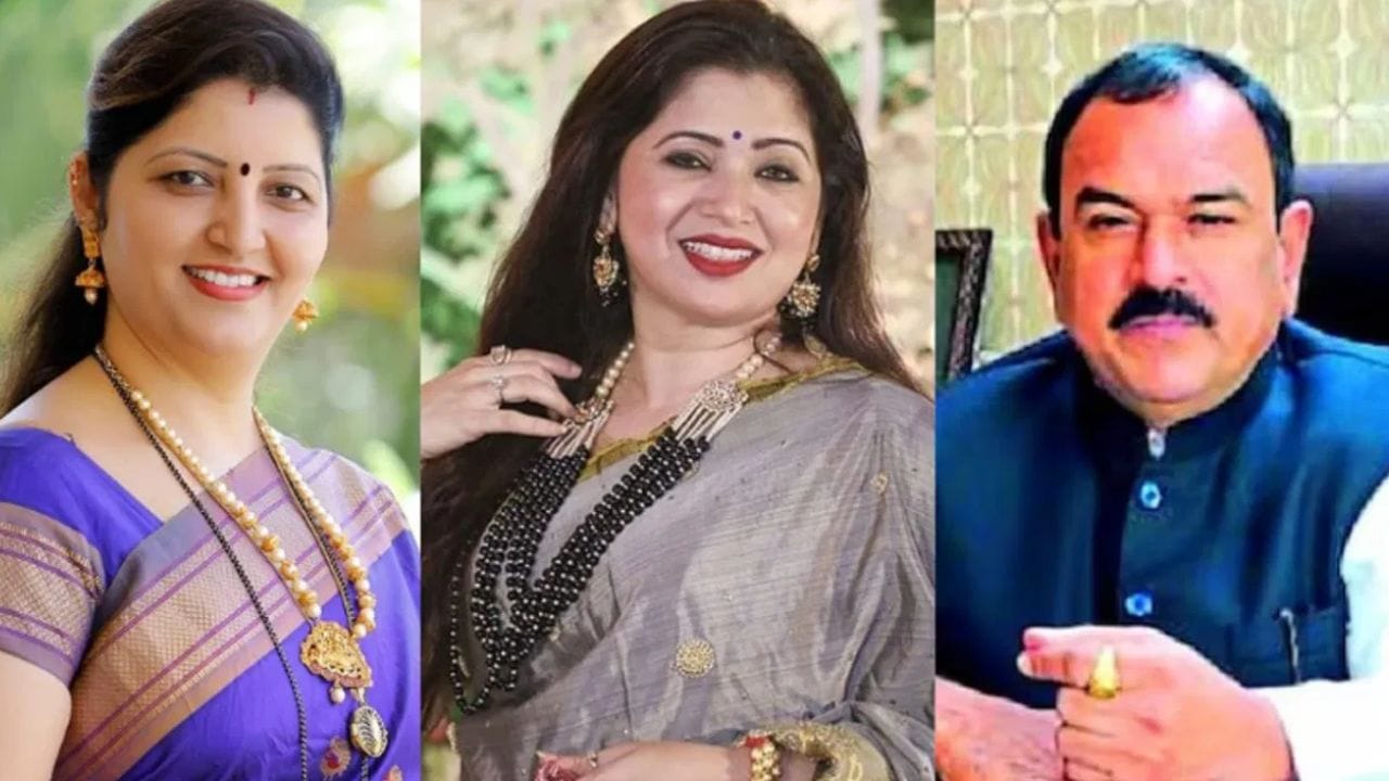 'महाराष्ट्र एपिस्टिन फाईलल्स' प्रकरण तापलं, आम्हाला हसू येतंय..., दीपाली सय्यद रुपाली चाकणकरांबद्दल नेमकं काय म्हणाल्या? 'महाराष्ट्र एपिस्टिन फाईलल्स' प्रकरण तापलं, आम्हाला हसू येतंय..., दीपाली सय्यद रुपाली चाकणकरांबद्दल नेमकं काय म्हणाल्या?