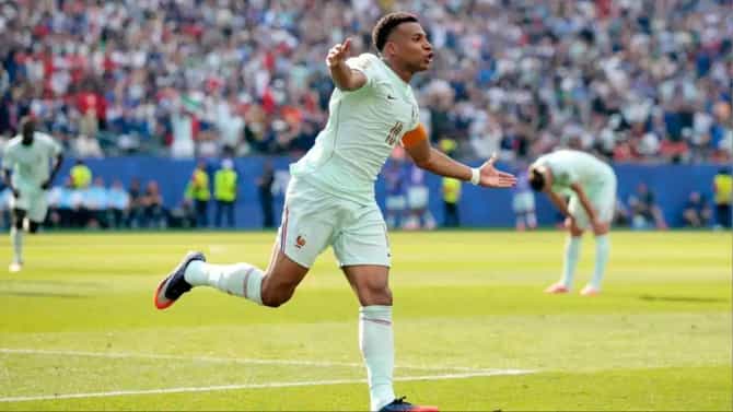 FIFA World Cup 2026: एम्बाप्पेने केली मेस्सीसारखी कामगिरी, उपांत्य फेरी गाठणारा फ्रान्स पहिला संघ