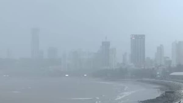 Mumbai Rain Alert : रात्री 12 वाजल्यापासून मुंबई-ठाण्यात पुन्हा पावसाचा जोर, सखल भागात पाणी साचले, वाहतुक कोंडी, मुंबईकरांची प्रचंड दमछाक