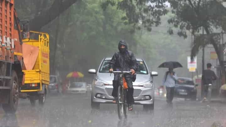 Heavy Rain | कल्याण-डोंबिवलीत पुन्हा पावसाचा कहर! अचानक मुसळधार सरींनी नागरिकांची धावपळ Heavy Rain | कल्याण-डोंबिवलीत पुन्हा पावसाचा कहर! अचानक मुसळधार सरींनी नागरिकांची धावपळ