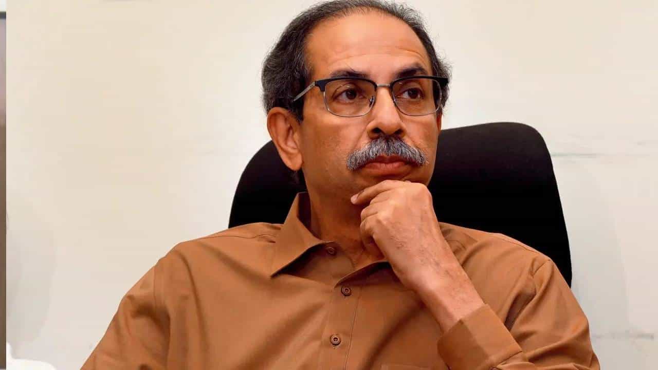 5 कोटींचं आमिष अन् पक्षांतराची चर्चा! नाशिकच्या राजकारणात मोठं काय घडतंय? चर्चांना वेग
