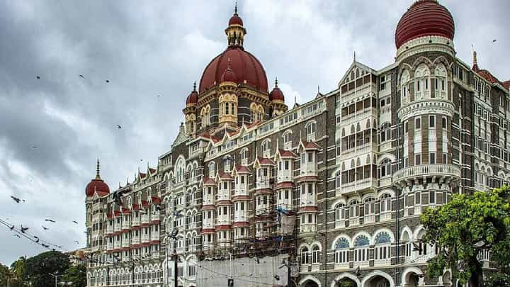 Mumbai | ताजमध्ये बॉम्ब ठेवला... दाऊदच्या नावाने धमकी; मध्यरात्री मुंबई पोलिसांची मोठी धावपळ! Mumbai | ताजमध्ये बॉम्ब ठेवला... दाऊदच्या नावाने धमकी; मध्यरात्री मुंबई पोलिसांची मोठी धावपळ!