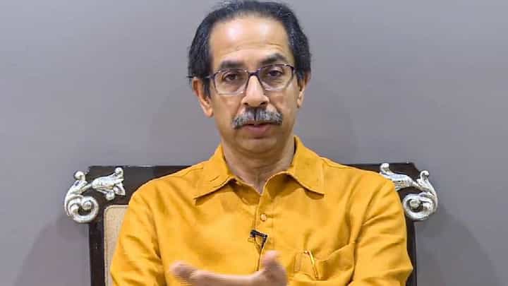 Uddhav Thackeray | आंदोलन मोडायला पाकिस्तानातून गुंड आणलेत का? उद्धव ठाकरेंचा सरकारला थेट सवाल Uddhav Thackeray | आंदोलन मोडायला पाकिस्तानातून गुंड आणलेत का? उद्धव ठाकरेंचा सरकारला थेट सवाल