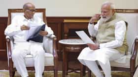 विद्यार्थ्यांच्या प्रश्नांवर लक्ष द्यायला हवं! शरद पवारांची...-1717756