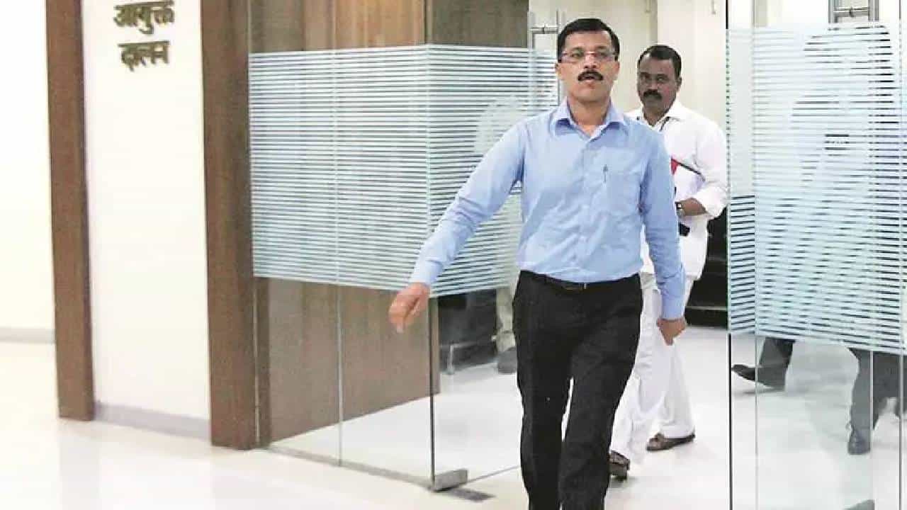 Tukaram Mundhe | तुकाराम मुंढे यांचा मोठा निर्णय! आता परवाना नसेल तर शाळांमध्ये अन्न पुरवठा करता येणार नाही; 50 मीटर परिसरात…