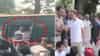 मोठी बातमी! राहुल गांधी, अखिलेश यादव पोलिसांच्या ताब्यात आंदोलन तापलं