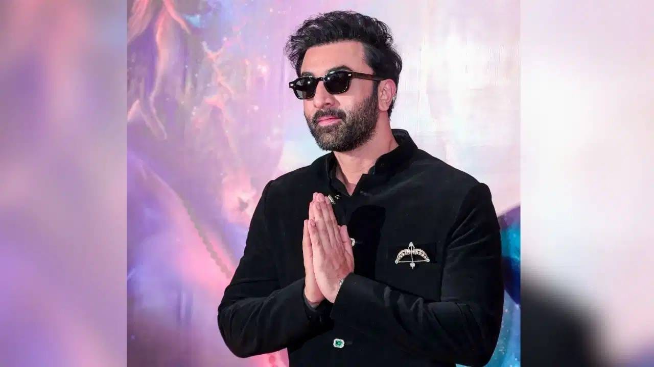 Ranbir Kapoor : 'धूम 4' की 'ॲनिमल पार्क'? 'रामायण' नंतर रणबीर कपूर कुठे झळकणार ? Ranbir Kapoor : 'धूम 4' की 'ॲनिमल पार्क'? 'रामायण' नंतर रणबीर कपूर कुठे झळकणार ?