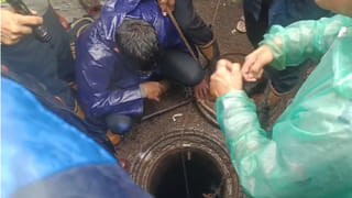 धक्कादायक… मोबाईलवर बोलता बोलता थेट 25 फूट खोल मॅनहोलमध्ये पडला, त्या व्यक्तीची फक्त चप्पलच… मुंबई हादरली
