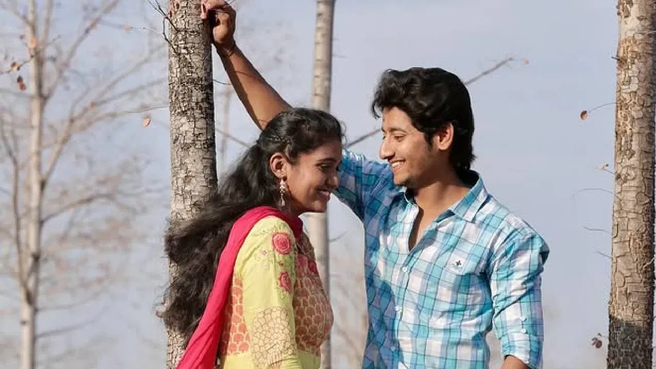 शेवटी नागराज मंजुळे म्हणाले, "सैराट या सिनेमाचा कधी बॉलिवूडमध्ये रिमेक होईल, असा मी विचारही केला नव्हता. मी फक्त माझा चित्रपट प्रामाणिकपणे बनवला. तो लोकांना किती आवडेल किंवा त्याचा रिमेक होईल का, याचा मी कधीच विचार केला नव्हता."