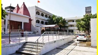 Solapur Math: ‘मंदिर हम उडा देंगे’, मंत्री चंद्रकांत पाटील यांच्या गुरूंचा मठ उडवून देण्याची धमकी, संशयित महिला सीसीटीव्ही कॅमेरात कैद