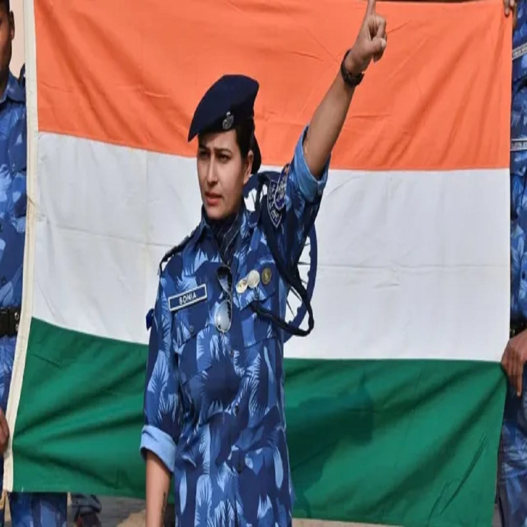 सोनिया सहरावत यांनी सोशल मीडियावर केलेली पोस्ट लगेच डीलीट केली. पण पोस्टचे स्क्रिनशॉट तोपर्यंत व्हायरल झालेले. सीजेपीने देखील त्यांच्या पोस्टचं प्रत्युत्तर दिलं. 'आम्ही झुरळ आहोत आणि झुरळ कधी मरत नाही...' असं सीजेपीने म्हटलं होतं.