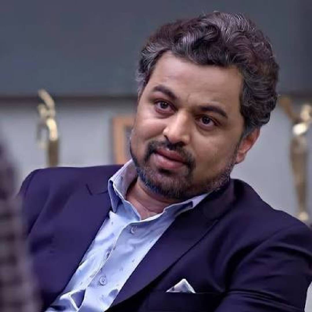 सुबोध भावे त्यावर म्हणाला, "कधीकधी बोलणं आणि कधीकधी शांत राहणं योग्य असतं. कारण सतत बोलल्याने तुमच्या शब्दांची किंमत कमी होते. अशा वेळी मौन महत्त्वाचा असतो. अर्थात जिथे आवर्जून बोलावंसं वाटत असेल, तर तेव्हा नक्की बोलावं."
