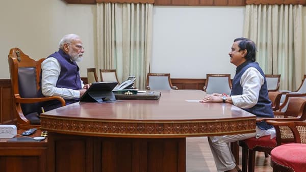 मोठी बातमी! सुनील तटकरेंनी अमित शहांनंतर घेतली PM मोदींची भेट, कारण आलं समोर