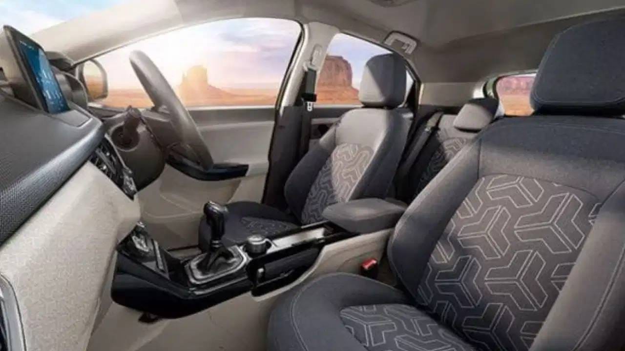 भारतात धुमाकूळ घातल्यानंतर आता साऊथ आफ्रिकेत लाँच होणार 'ही' धासू SUV; बदलणार गाडीचे नाव! भारतात धुमाकूळ घातल्यानंतर आता साऊथ आफ्रिकेत लाँच होणार 'ही' धासू SUV; बदलणार गाडीचे नाव!
