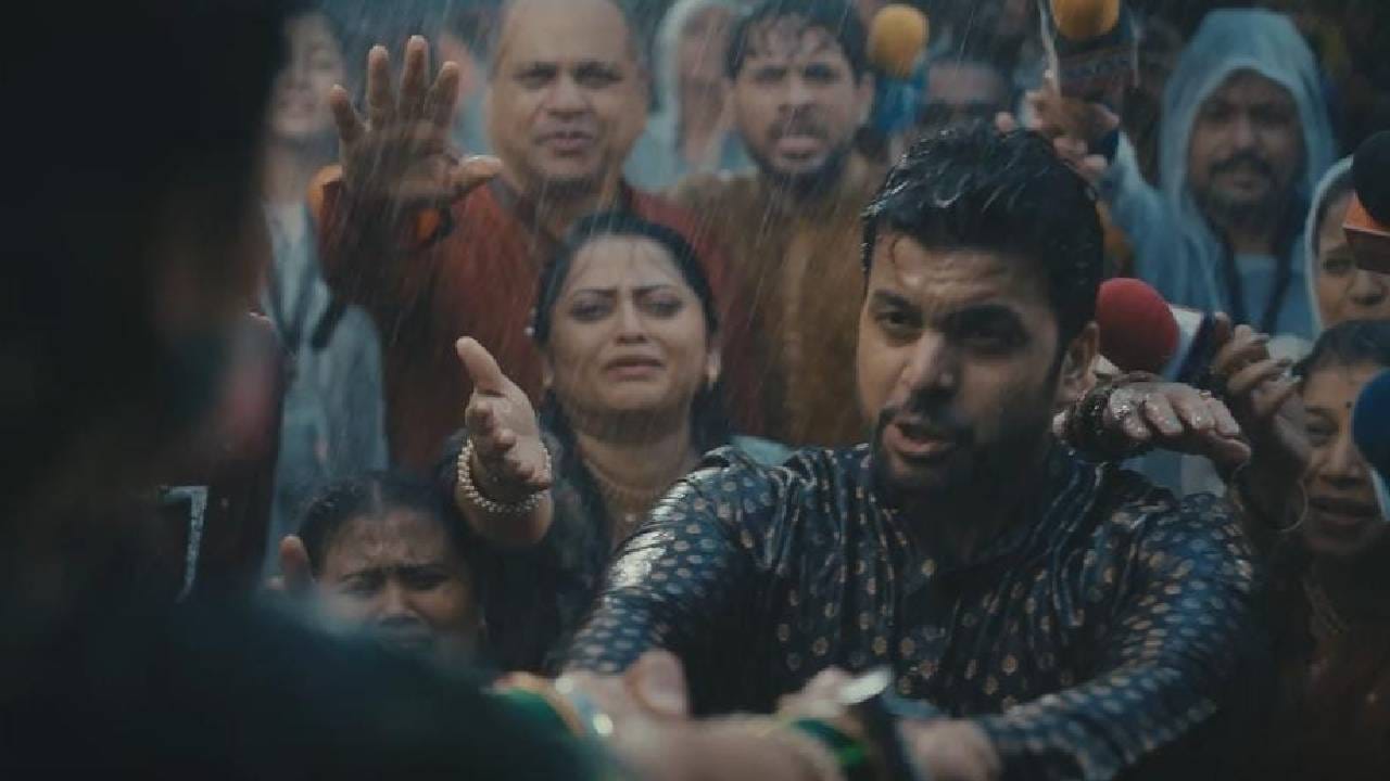 ऐन डोहाळ जेवणाच्या कार्यक्रमात पोलीस येऊन सायलीला अटक करणार आहेत. अनाथाश्रमातील मुलींची तस्करी केल्याचा गंभीर आरोप तिच्यावर करण्यात आला आहे. आनंदाच्या क्षणात घडणारी ही अनपेक्षित घटना अर्जुन आणि संपूर्ण कुटुंबाला हादरवून सोडणार आहे.