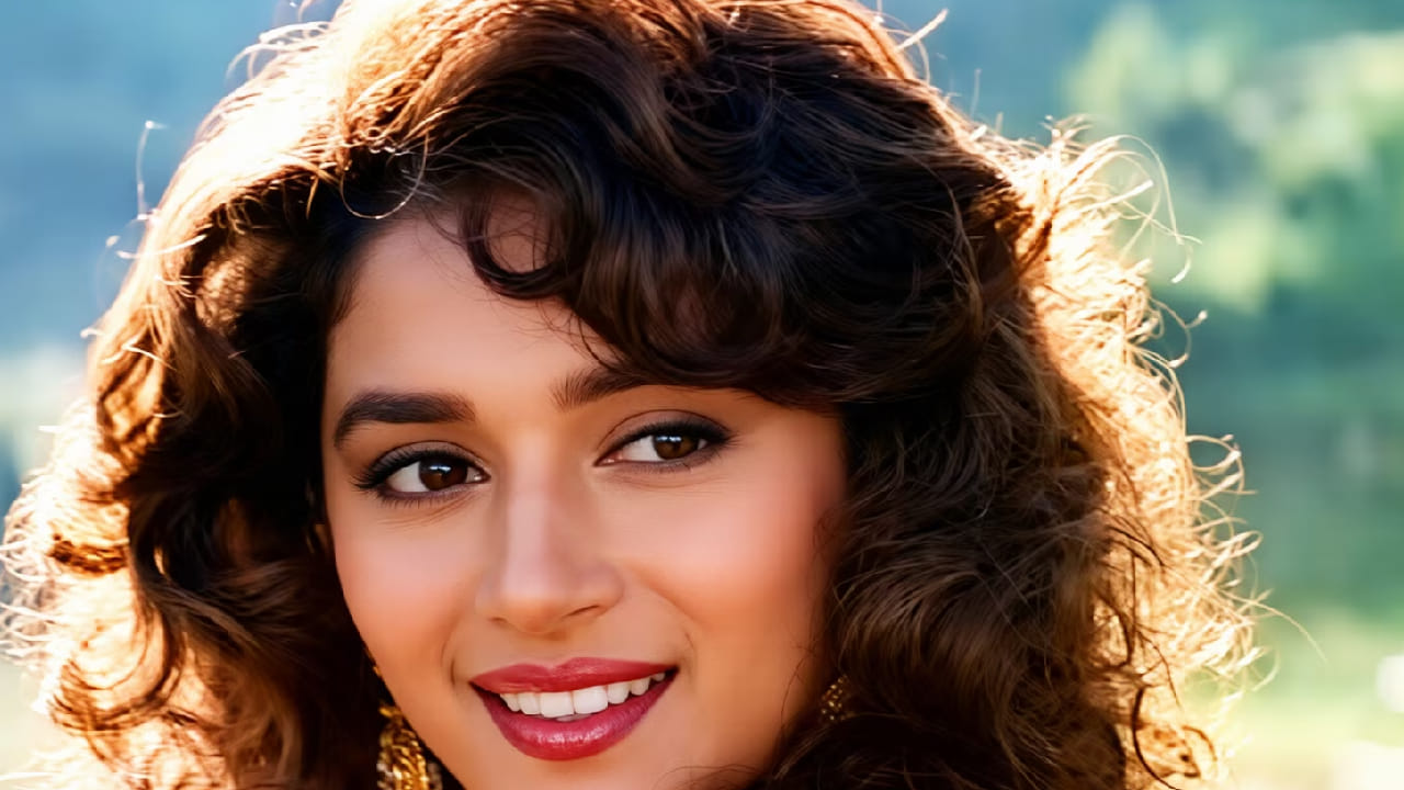हे गाणे त्या काळातील लोकप्रिय जोडी सलमान खान आणि माधुरी दीक्षित यांच्यावर चित्रित करण्यात आले आहे. हिरवाईने नटलेले निसर्गरम्य सीन, दोघांमधील सुंदर केमिस्ट्री आणि गाण्याची मधुर चाल यामुळे हे गाणं आजही तितकेच ताजे वाटते.