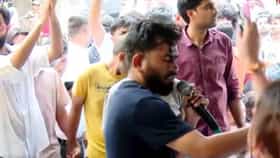 जंतर मंतरवर मोठा गोंधळ, अभिजित दीपके यांच्यावर... नेमकं काय घडलं?.