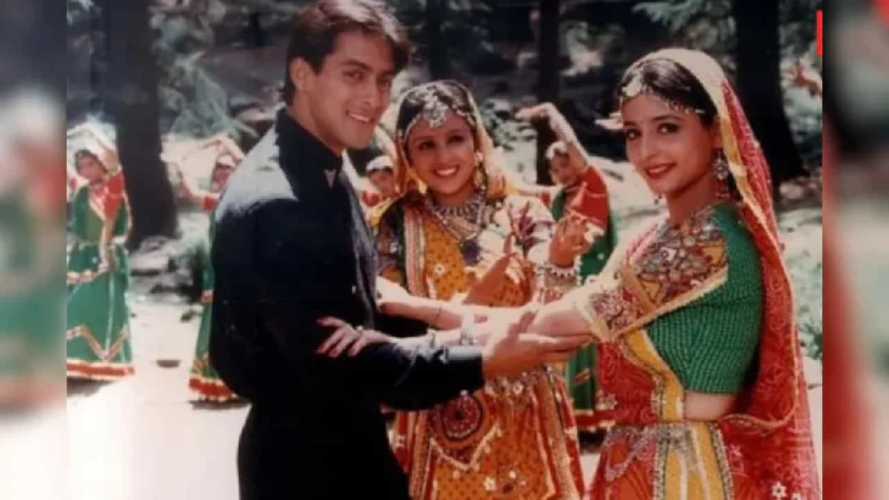 1990 च्या दशकात बॉलिवूडमध्ये अनेक कलाकारांनी आपल्या अभिनयाची छाप पाडली. त्यापैकी एक नाव म्हणजे अभिनेत्री कंचन. सलमान खान, गोविंदा, करिश्मा कपूर, शाहरुख खान, अक्षय कुमार आणि मिथुन चक्रवर्ती यांसारख्या दिग्गज कलाकारांसोबत तिने काम केलं आहे.