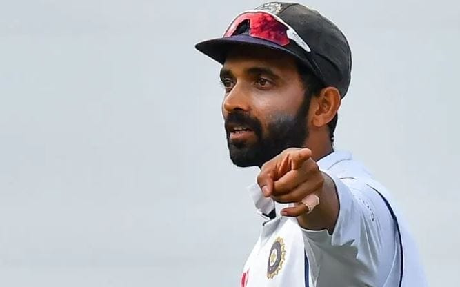 तो मराठी भाषिक आहे. आपण संन्यास घेतल्याचे जाहीर करत असताना त्याचा कंठ दाटला आणि त्याच्या तोंडून आपसुकच मराठी शब्द फुटल्याचे दिसले. क्रिकेटचे करिअर संपवत असतानाही तो मराठीला विसरला नाही. भावुक होत त्याने 'तुम्ही मला कधीच परकं मानलं नाही,' असं म्हणत सर्वांचे आभार व्यक्त केले.  