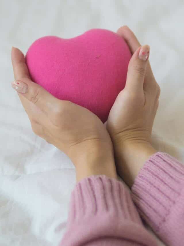 Heart Attack आणि Cardiac Arrest मध्ये फरक काय असतो ?
