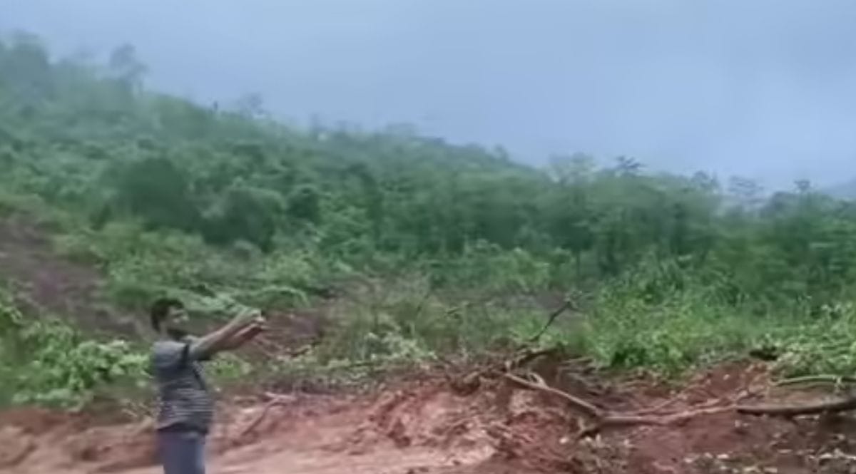 खेडमध्ये दरडीखाली दोघांचा मृत्यू, नवी मुंबईत चालकाला फिट, तर कल्याणमध्ये भिंत कोसळली; राज्यात पावसाचा हाहा:कार खेडमध्ये दरडीखाली दोघांचा मृत्यू, नवी मुंबईत चालकाला फिट, तर कल्याणमध्ये भिंत कोसळली; राज्यात पावसाचा हाहा:कार