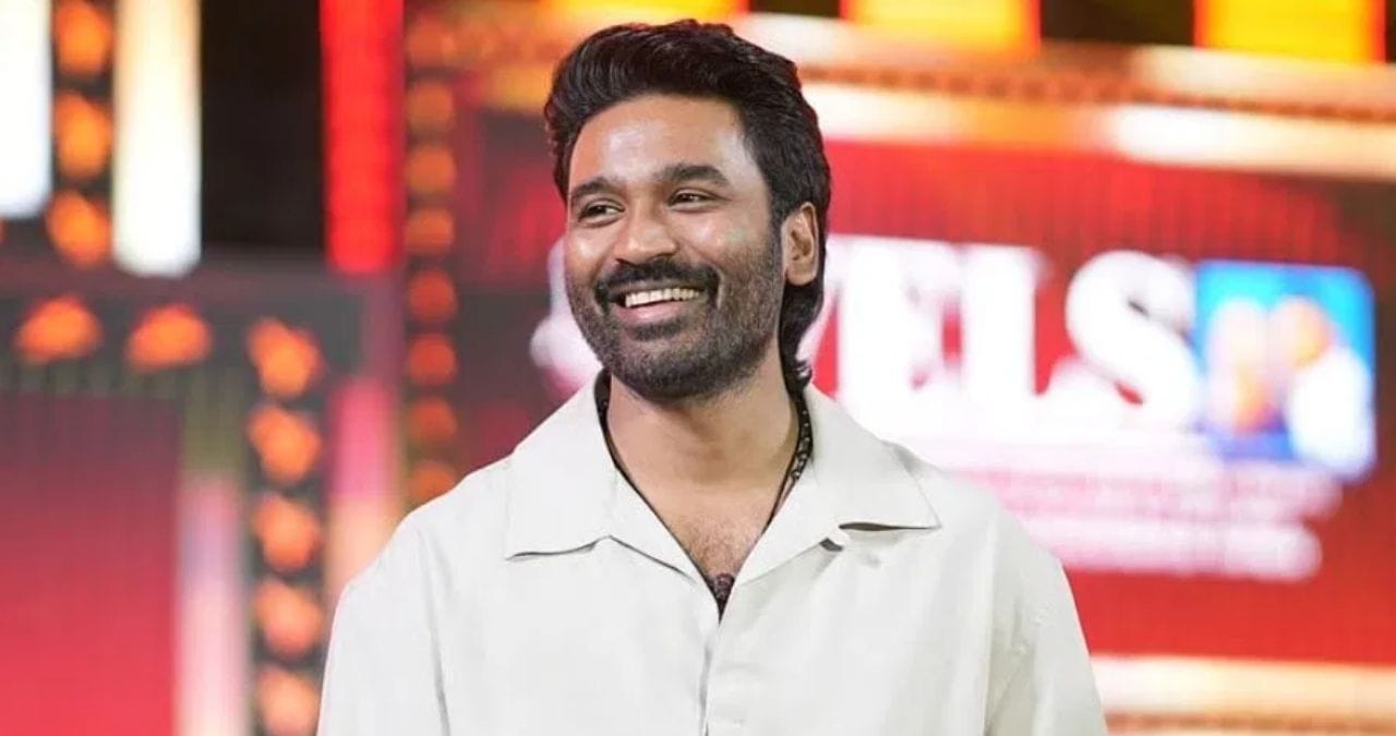 अभिनेता धनुषची जवळपास 230 कोटी इतकी संपत्ती आहे. धनुष हा वर्षाला 35 ते 40 कोटी रुपयांची कमाई करतो. तो एका सिनेमासाठी 20 ते 35 कोटी रुपये मानधन घेतो.