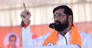 Eknath Shinde : एकनाथ शिंदे घेणार मंत्र्यांची हजेरी; बैठकीत घेऊ शकतात मोठा निर्णय