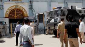38 जणांना फाशी, 11 जणांना जन्मठेप कायम; हायकोर्टाचा सर्वात मोठा निर्णय.