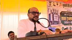 शेतकऱ्यांना त्रास झाला तरी चालेल, पण उद्योजकांना नको : गुलाबराव पाटील.