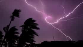 मोठं संकट, पावसामुळे हाहाकार उडणार, इस्त्रोच्या फोटोंमुळे मोठी खळबळ