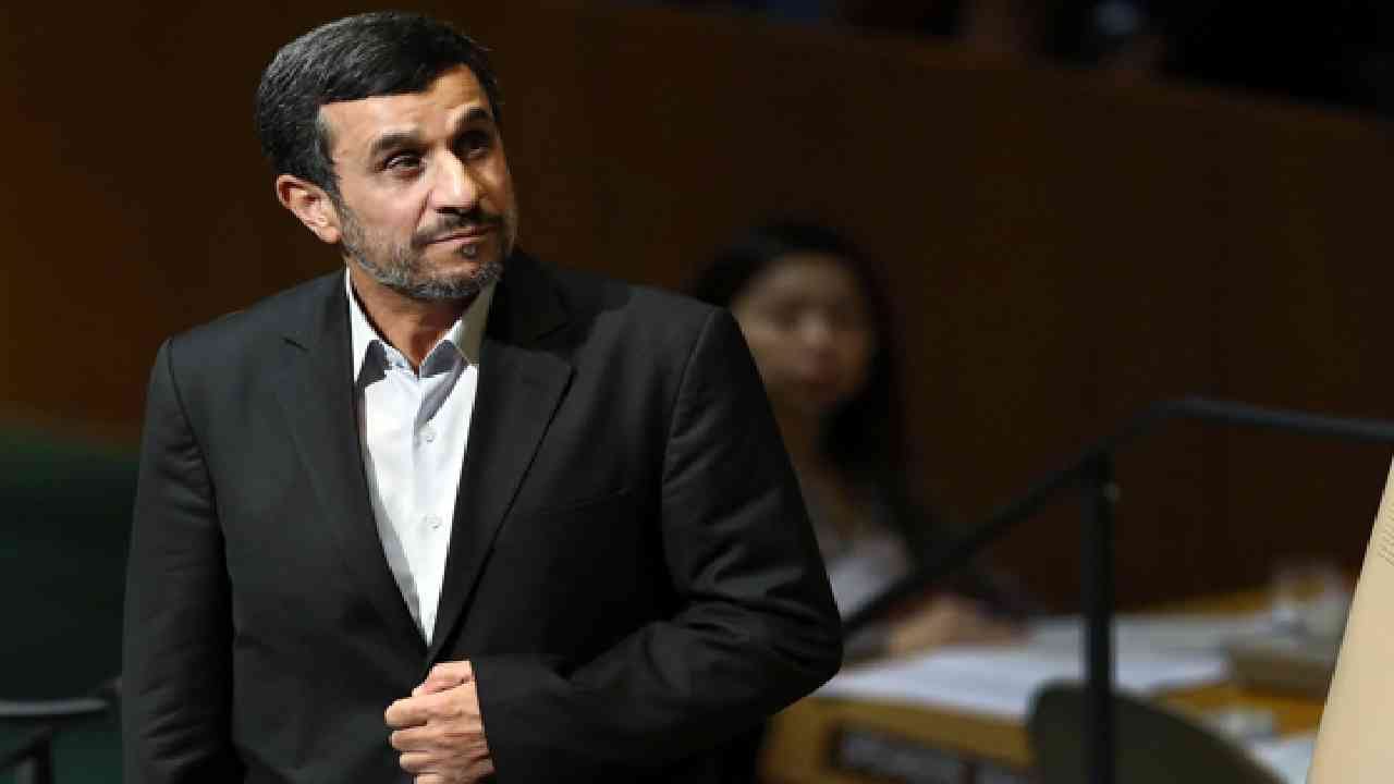Israel Mossad : इस्रायलला मानलं, इराणच्या माजी राष्ट्रपतीलाच बनवलं मोसादचं सिक्रेट एजंट, आता उघड झाला थक्क करणारा प्लान Israel Mossad : इस्रायलला मानलं, इराणच्या माजी राष्ट्रपतीलाच बनवलं मोसादचं सिक्रेट एजंट, आता उघड झाला थक्क करणारा प्लान