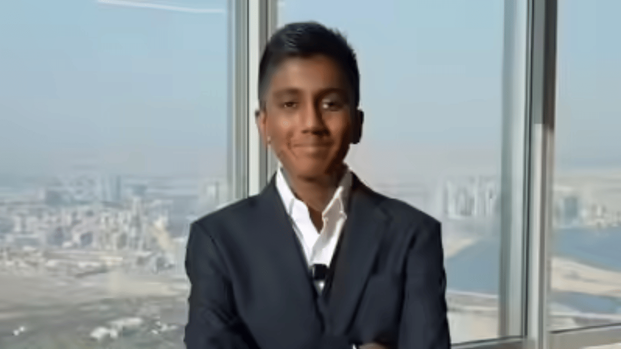 Success Story: शिकणाच्या वयात स्टार्टअपचा मालक; अवघ्या 14व्या वर्षी दुबईच्या बुर्ज खलिफाच्या 141 व्या मजल्यावर आहे ऑफिस Success Story: शिकणाच्या वयात स्टार्टअपचा मालक; अवघ्या 14व्या वर्षी दुबईच्या बुर्ज खलिफाच्या 141 व्या मजल्यावर आहे ऑफिस
